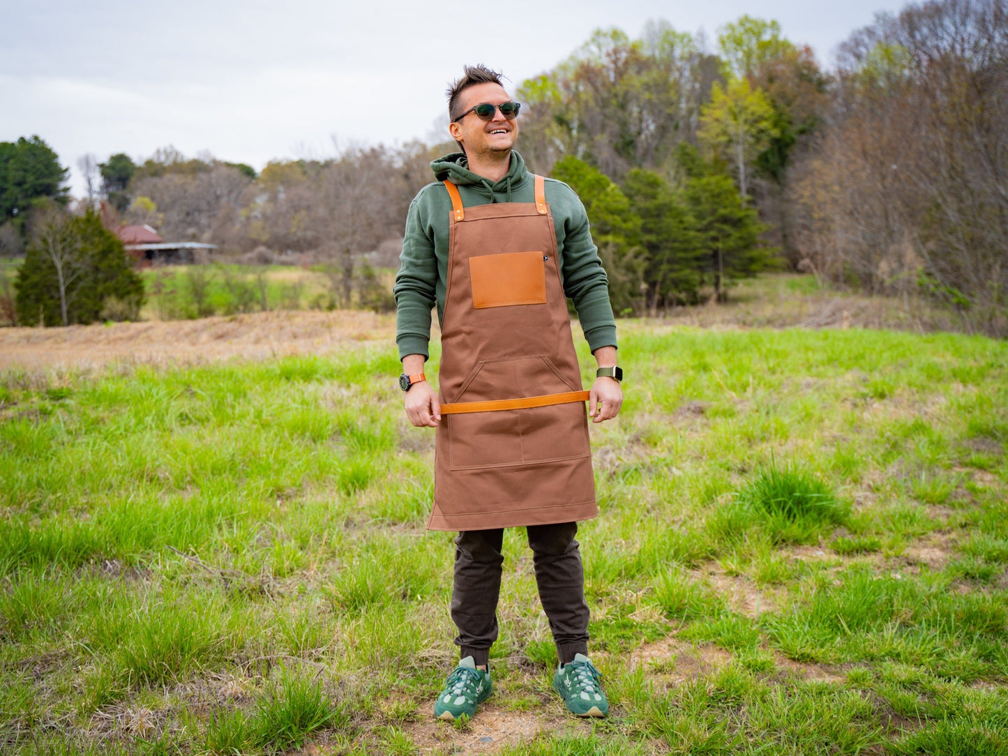 Canvas and Leather Apron - Cinnamon