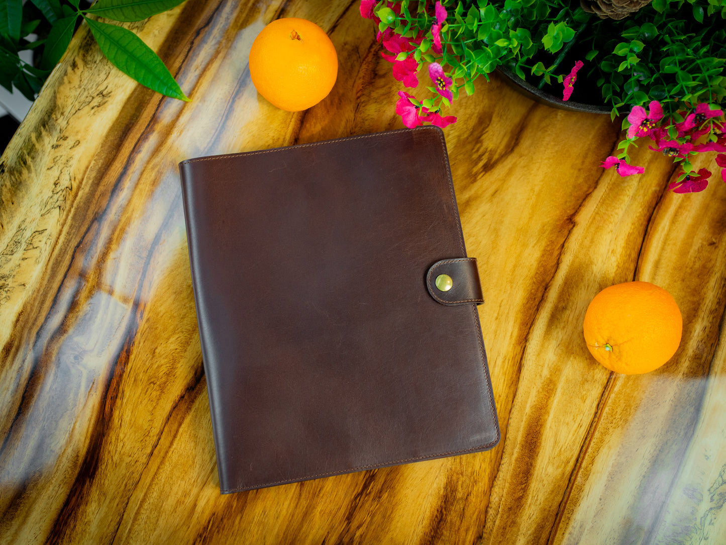 Milwaukee Leather Padfolio Professional - Chestnut