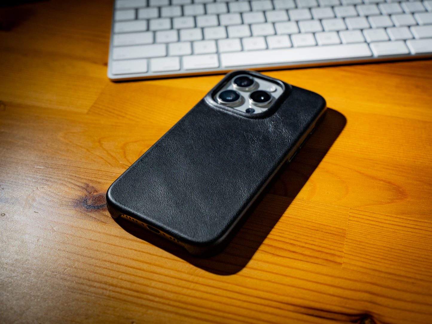 iPhone 15 Leather Case - Black