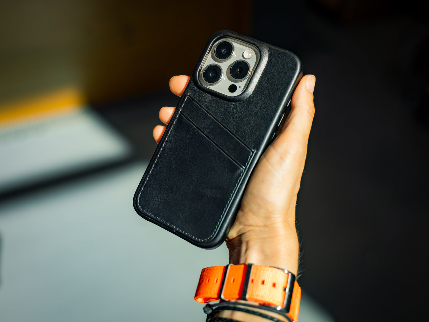 iPhone 15 Leather Case with Pockets - Black