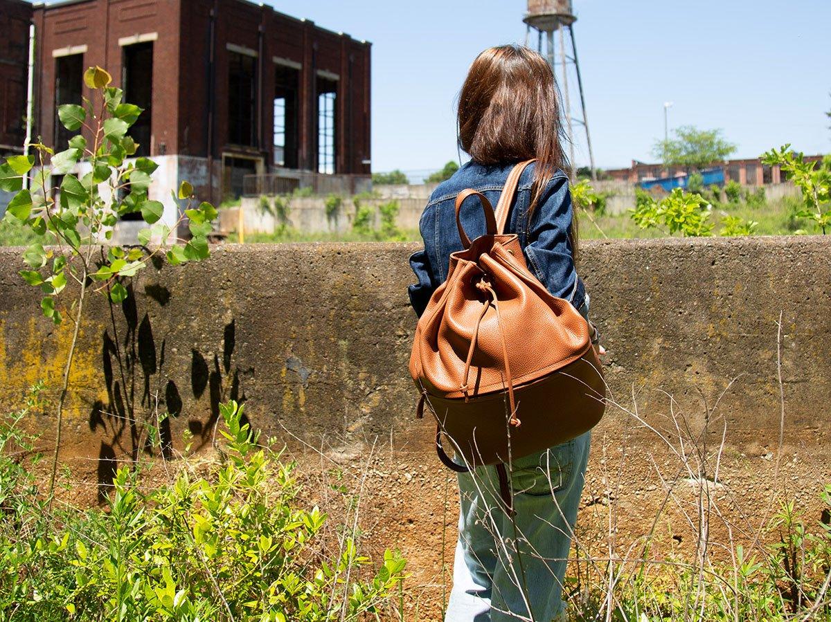 Large Leather Backpack Izzy Italian - Brown Backpack - olpr.