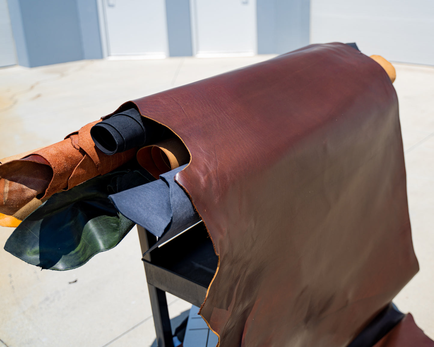Milwaukee Leather Hide - Chestnut Leather Hide - olpr.