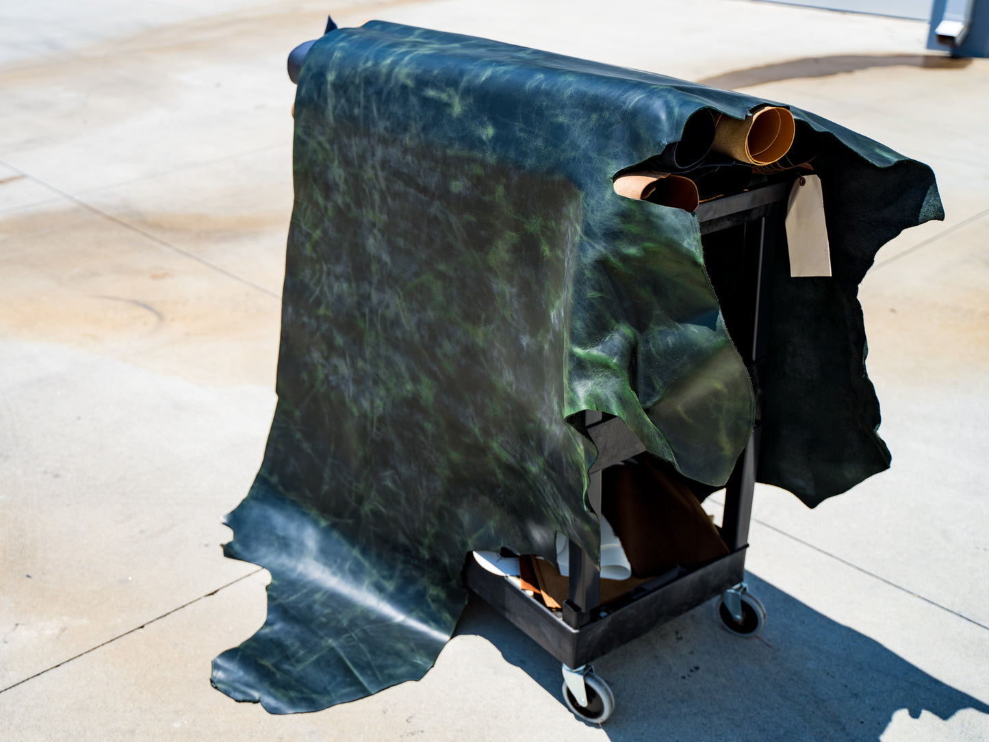 Milwaukee Leather Hide - Green Moss Leather Hide - olpr.