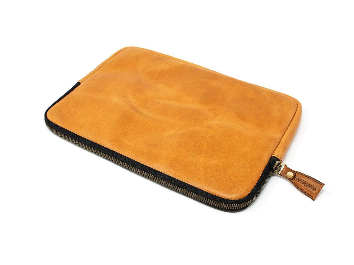 Milwaukee Leather Macbook Case - Natural Macbook Case - olpr.