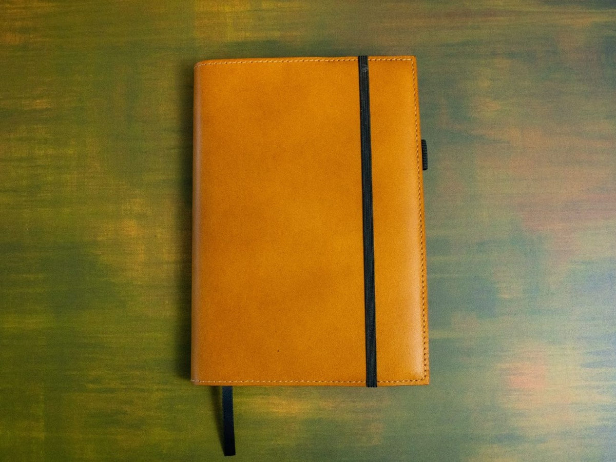 Milwaukee Leather Clever Fox Password Book - Natural