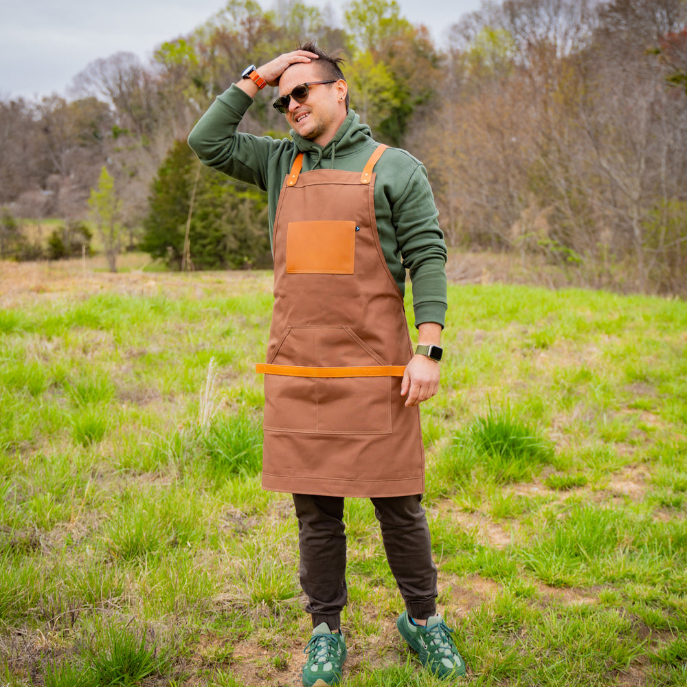 
                      
                        Canvas and Leather Apron - Cinnamon
                      
                    