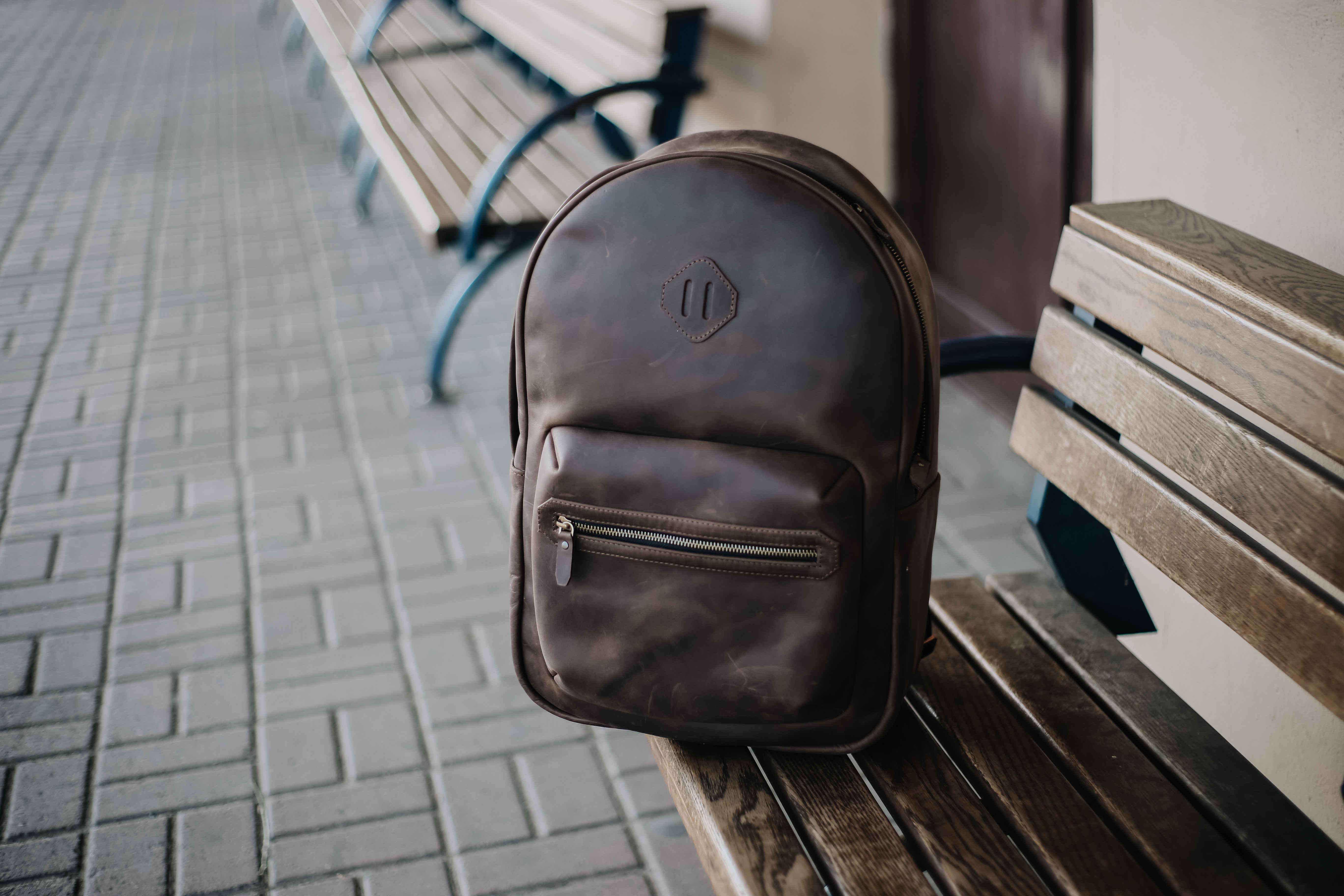 Crazy Horse Leather Backpack City for Woman - Brown | olpr US