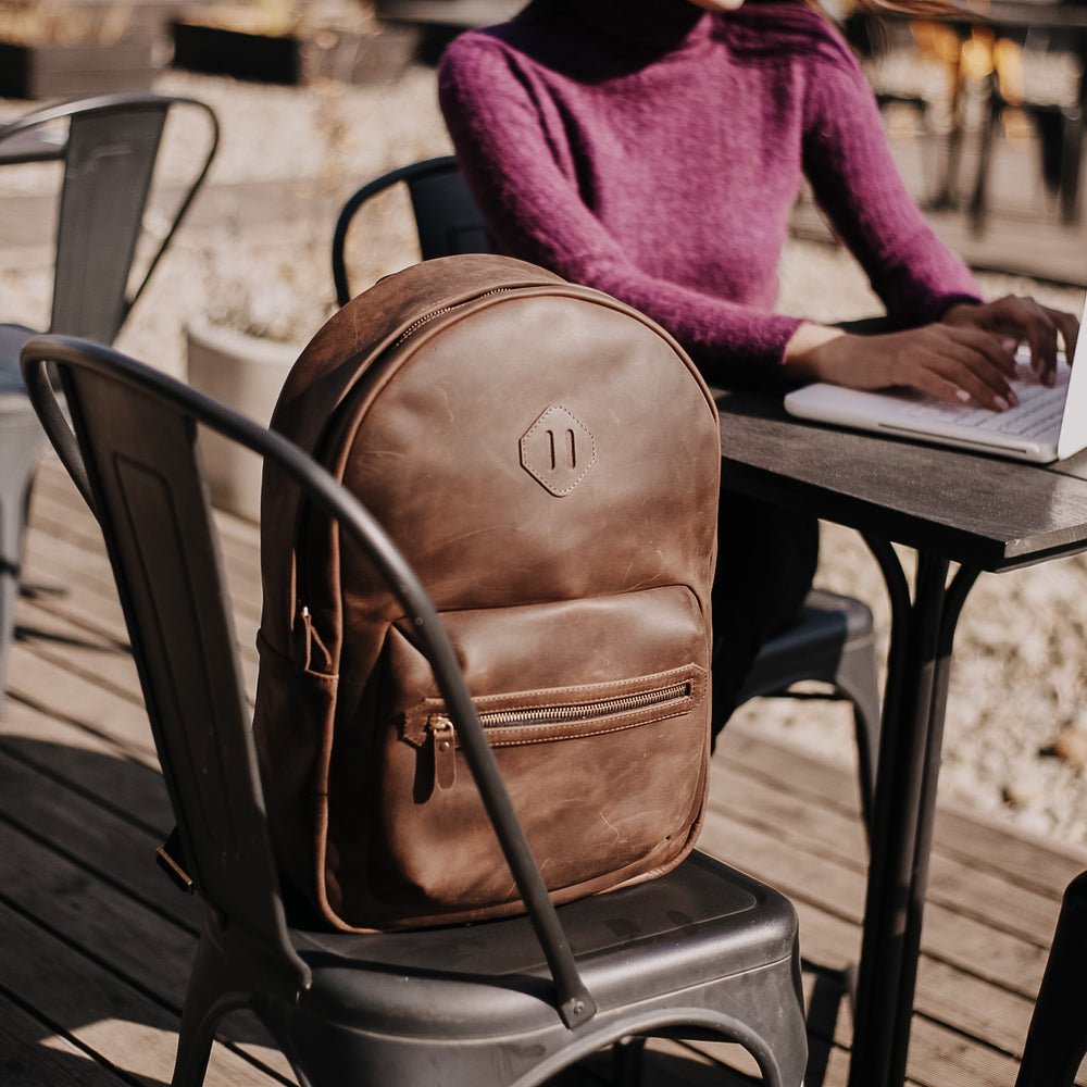 
                      
                        Leather Backpack City for Woman - Brown
                      
                    