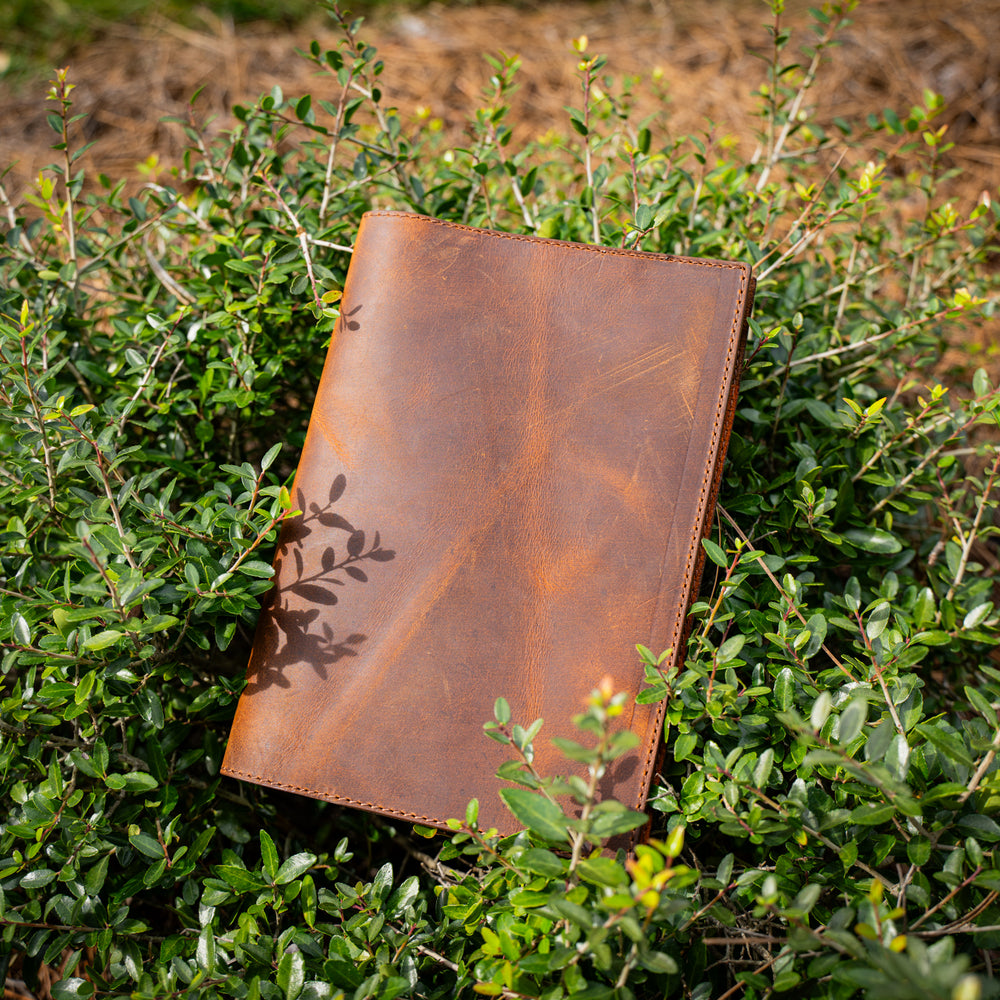 
                      
                        Crazy Horse Leather Padfolio Traditional - Brown
                      
                    