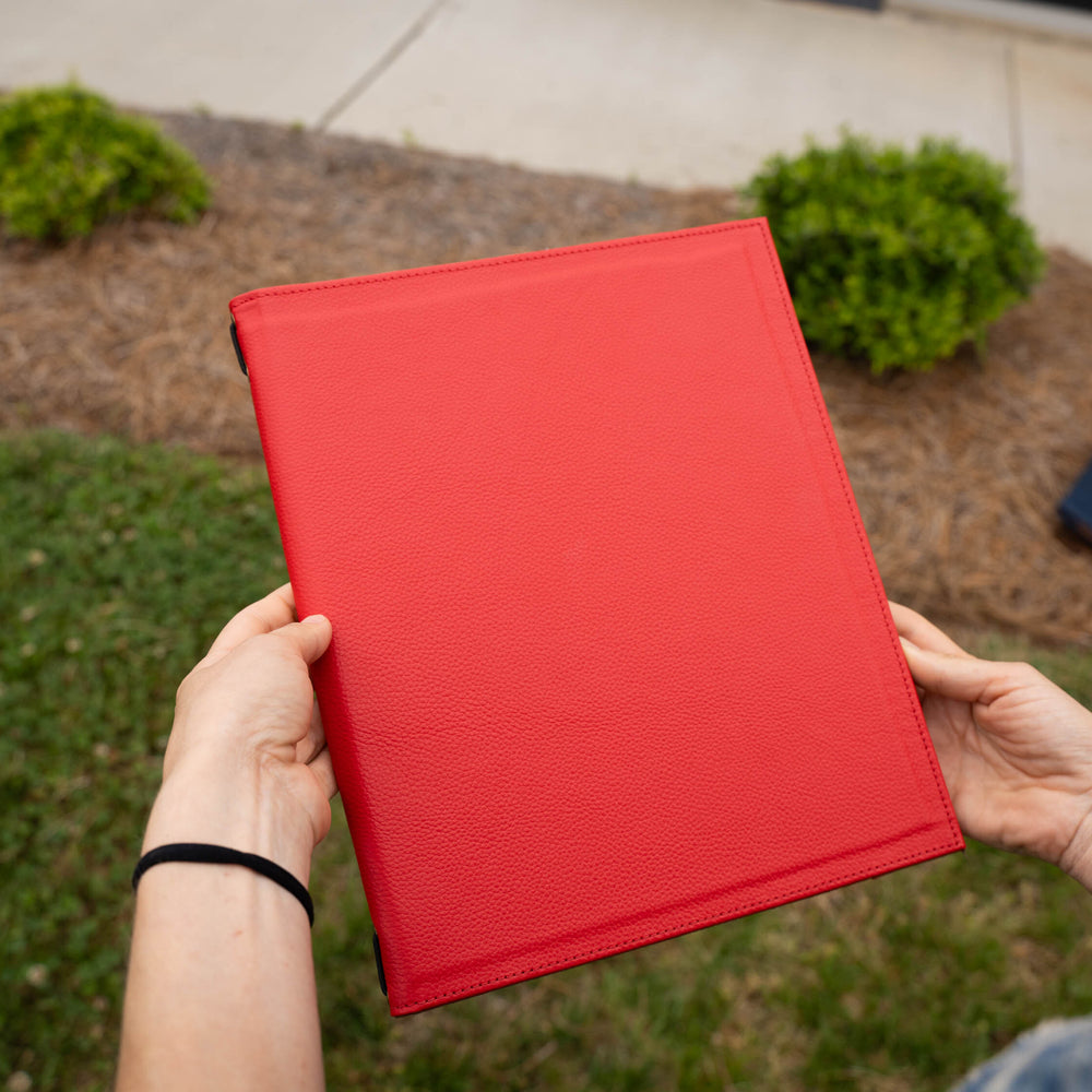 
                      
                        Italian Leather Hardcover Menu with Corners - Red
                      
                    