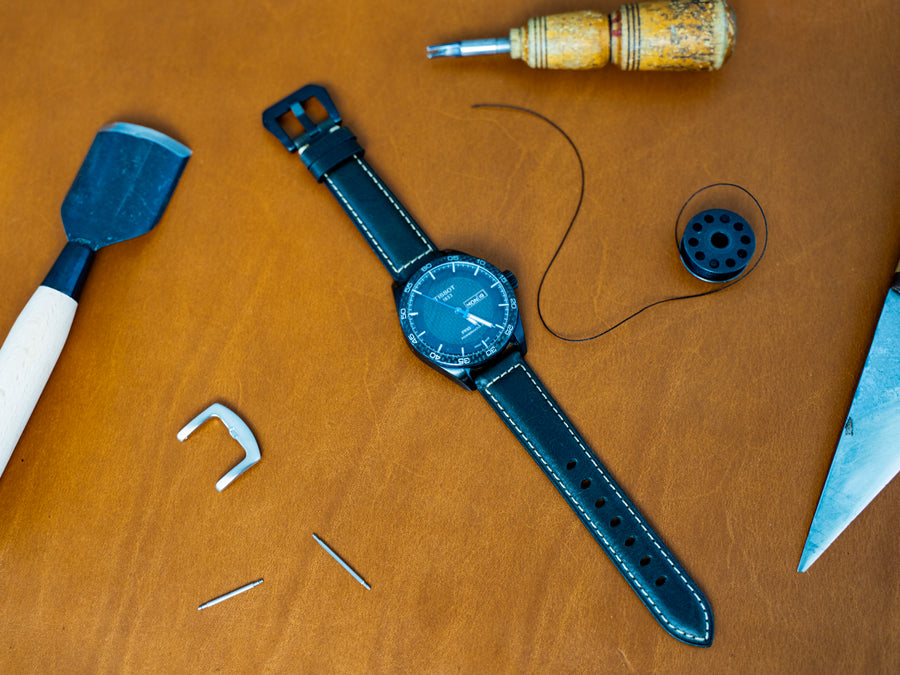 Italian Vintage Leather Watch Band - Black