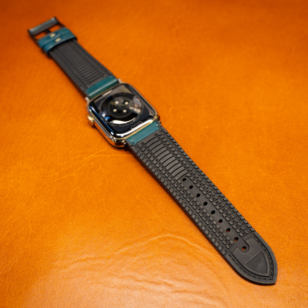 
                      
                        Italian Leather Apple Watch Band with Rubber Backing - Navy
                      
                    