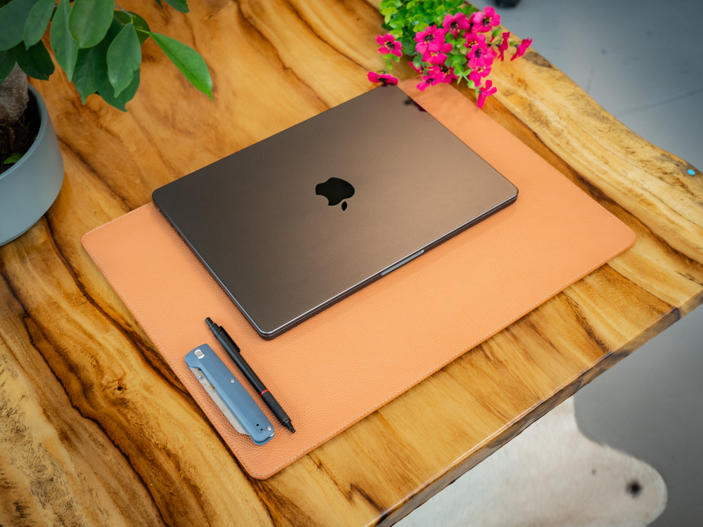 Italian Leather Table Mat - Cream