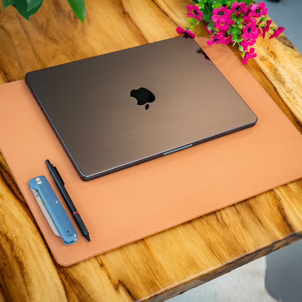 
                      
                        Italian Leather Table Mat - Cream
                      
                    