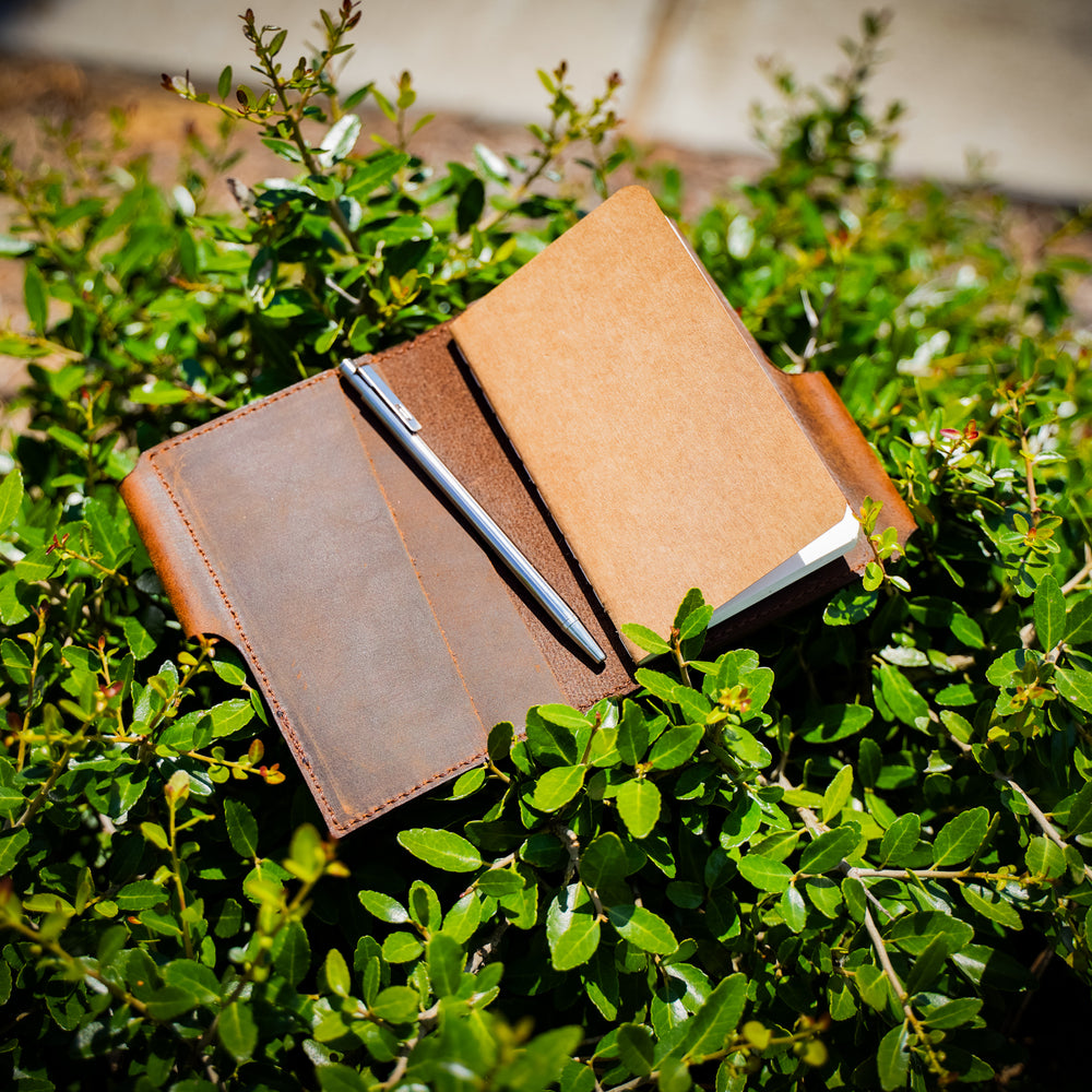 
                      
                        Crazy Horse Leather Journal Wallet with Pen XS - Brown
                      
                    