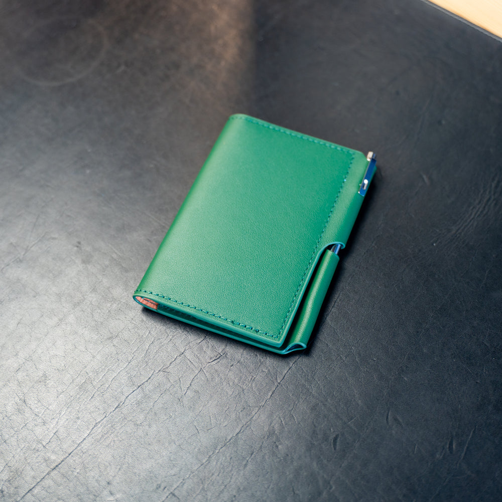 
                      
                        Vintage Leather Journal Wallet 2.0 with Pen XS - Green
                      
                    