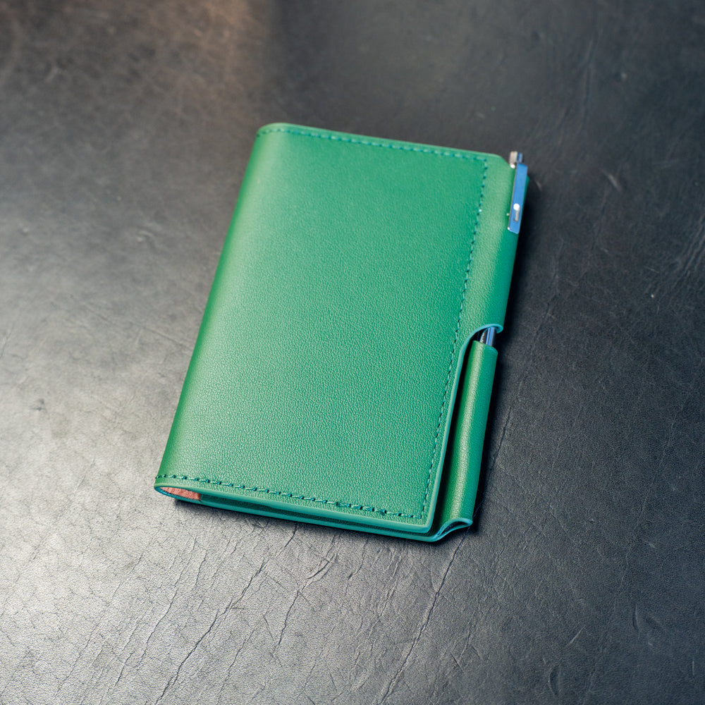 
                      
                        Vintage Leather Journal Wallet 2.0 with Pen XS - Green
                      
                    