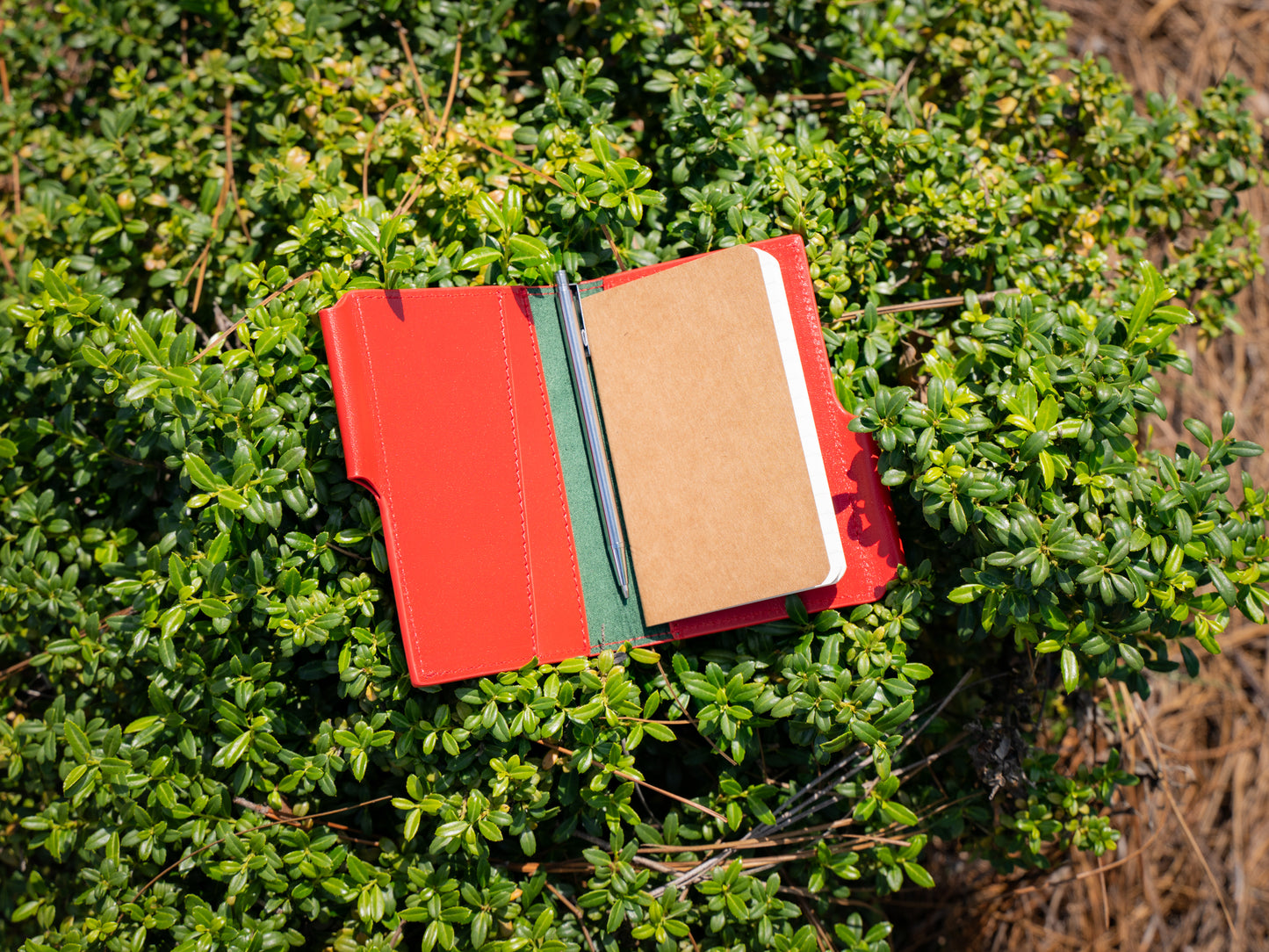 Vintage Leather Journal Wallet 2.0 with Pen XS - Red