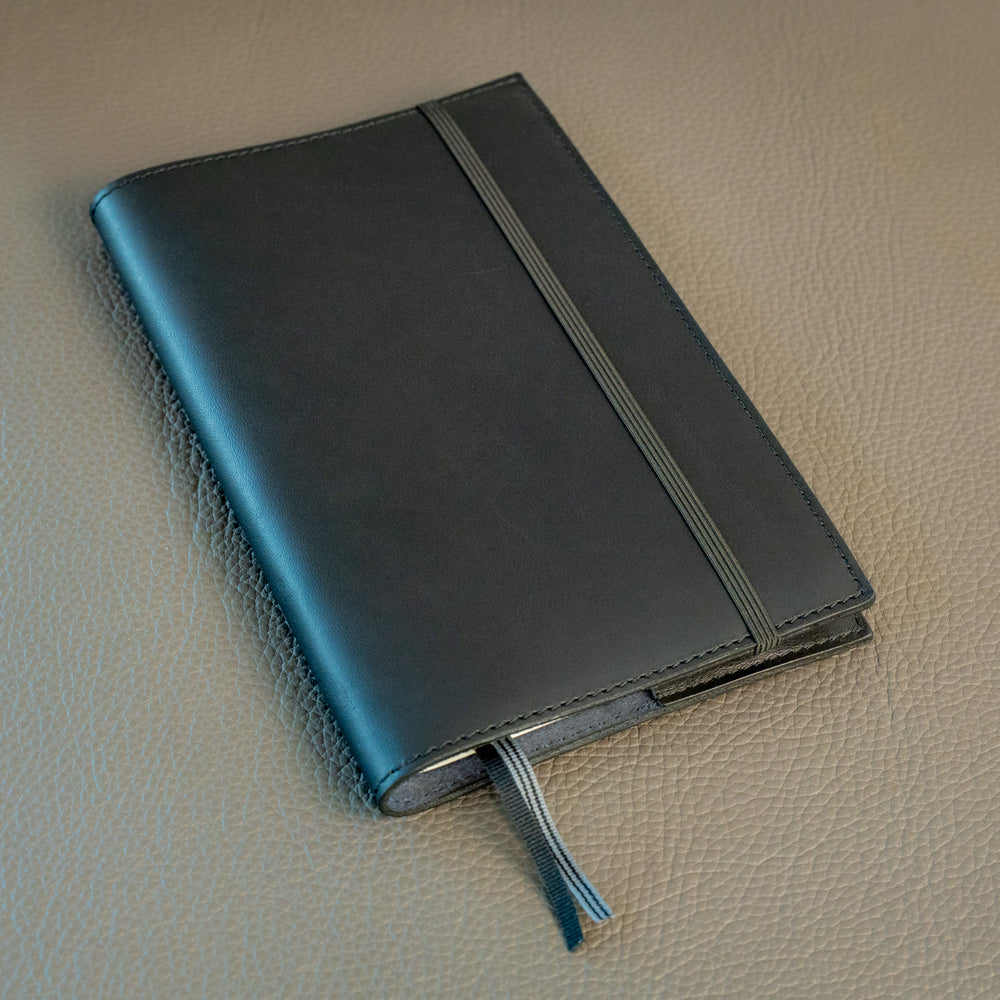 
                      
                        Leather Journal Leuchtturm1917 - Black
                      
                    