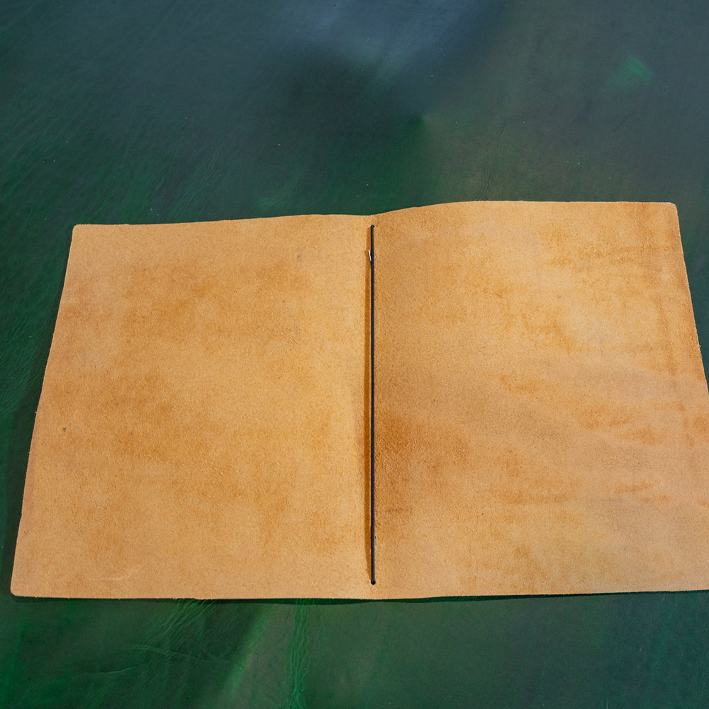
                      
                        Mexican Leather Simple Menu Cover - Natural
                      
                    