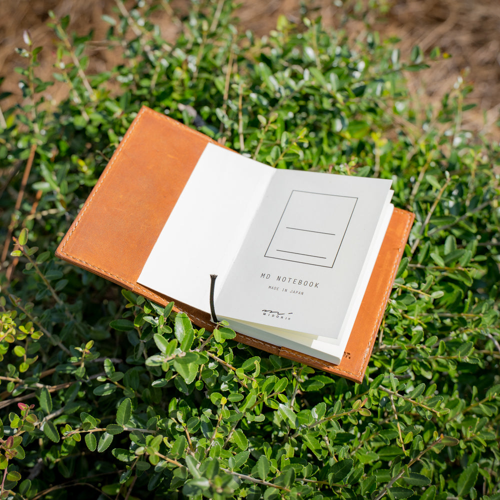 
                      
                        Milwaukee Leather Midori Notebook Cover - Natural
                      
                    