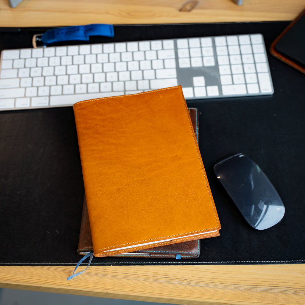 
                      
                        Milwaukee Leather Rhodia A5 Notebook Cover - Natural
                      
                    