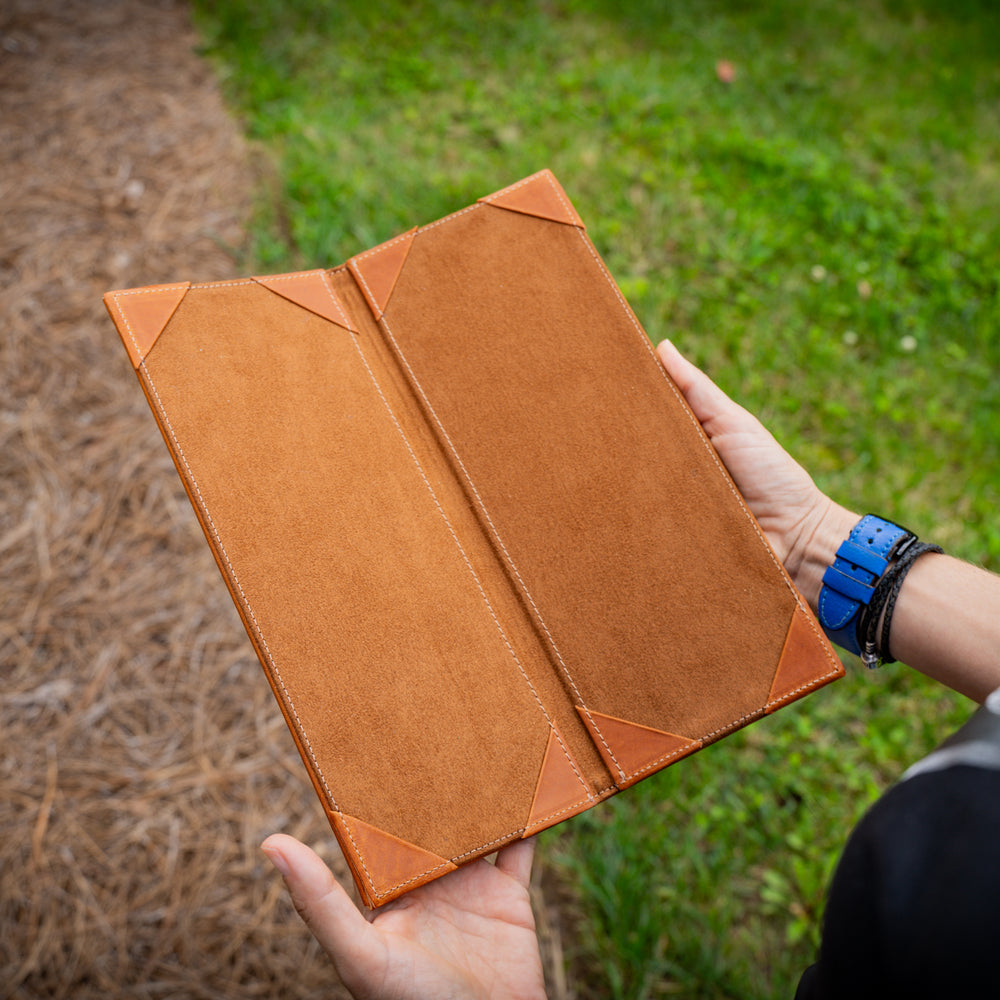 
                      
                        Bifold Menu Cover - Natural
                      
                    