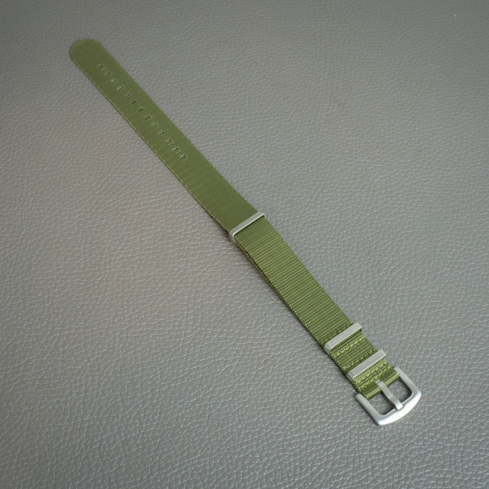 
                      
                        Nylon Nato Zulu Watch Band 1 piece - Green
                      
                    