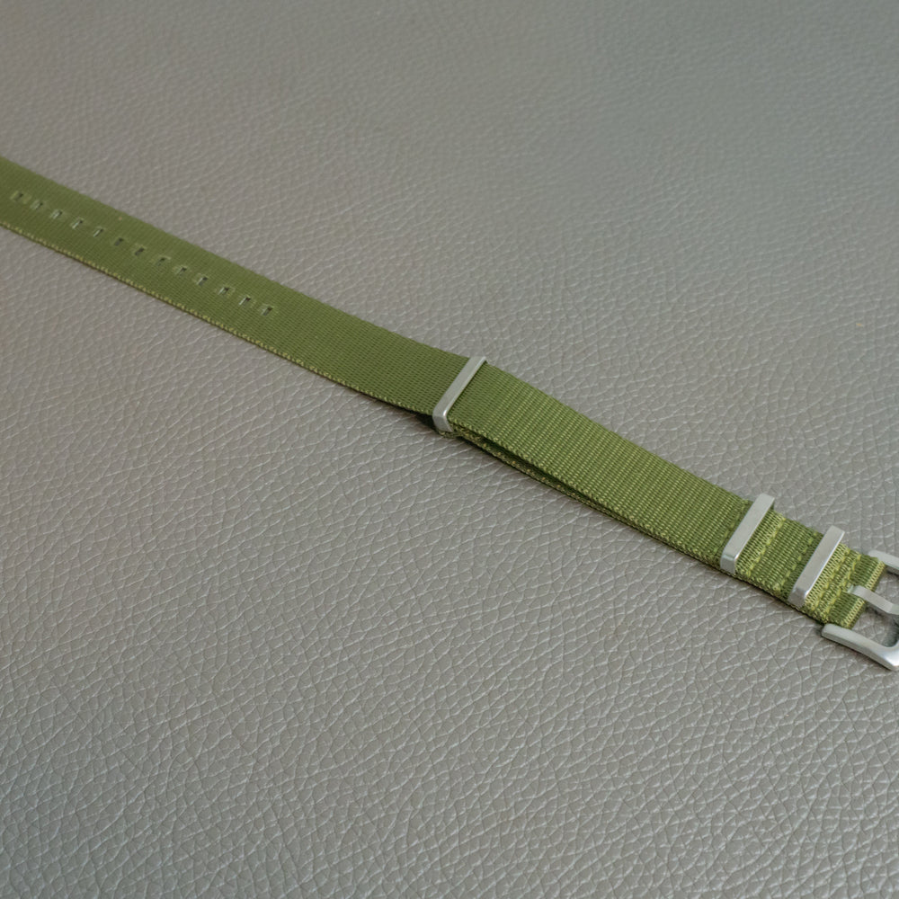 
                      
                        Nylon Nato Zulu Watch Band 1 piece - Green
                      
                    