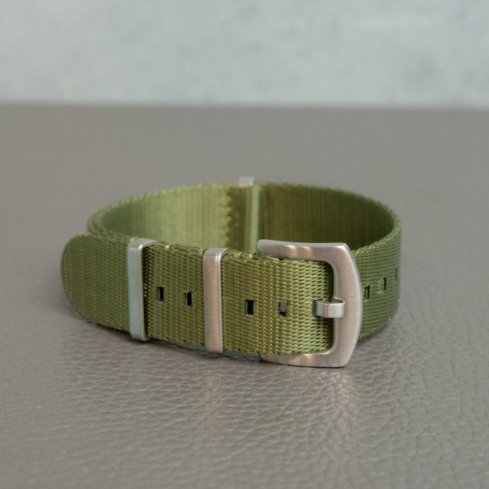 
                      
                        Nylon Nato Zulu Watch Band 1 piece - Green
                      
                    