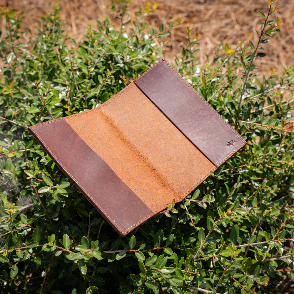 Milwaukee Leather Passport Cover - Chestnut