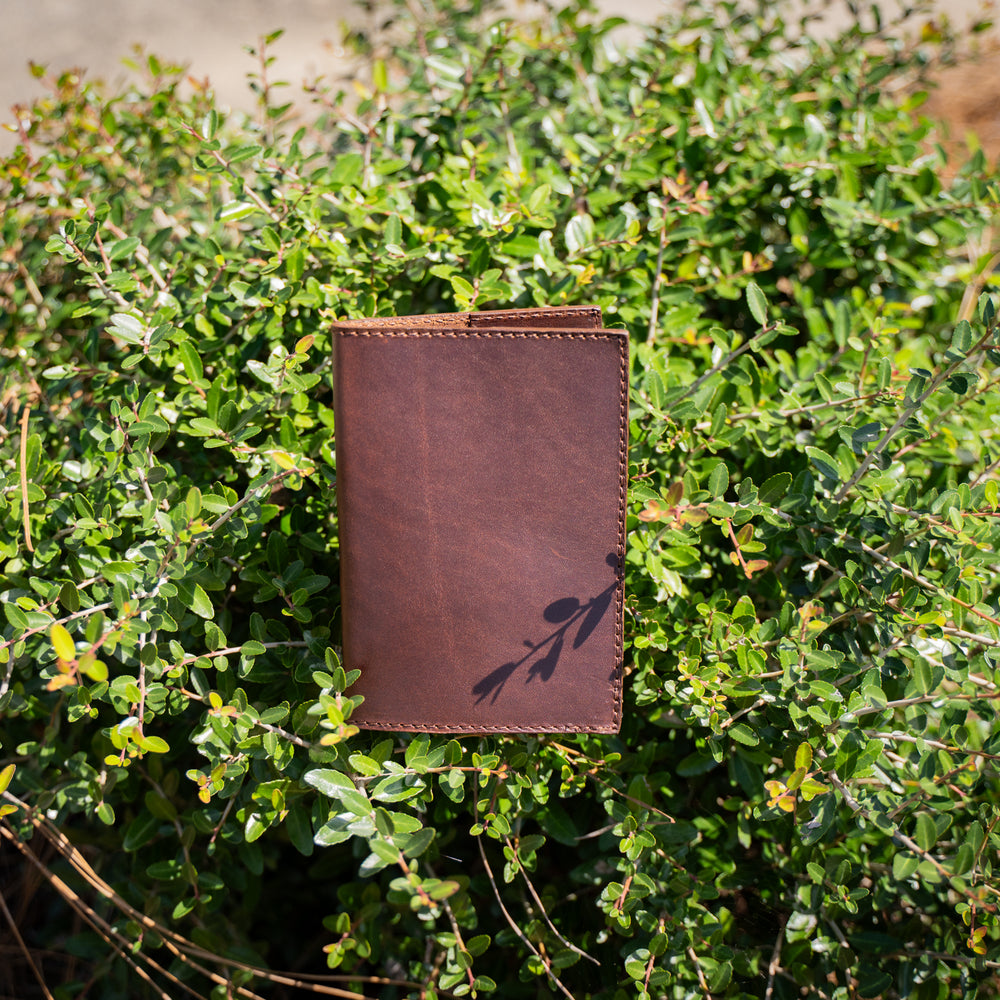 
                      
                        Milwaukee Leather Passport Cover - Chestnut
                      
                    