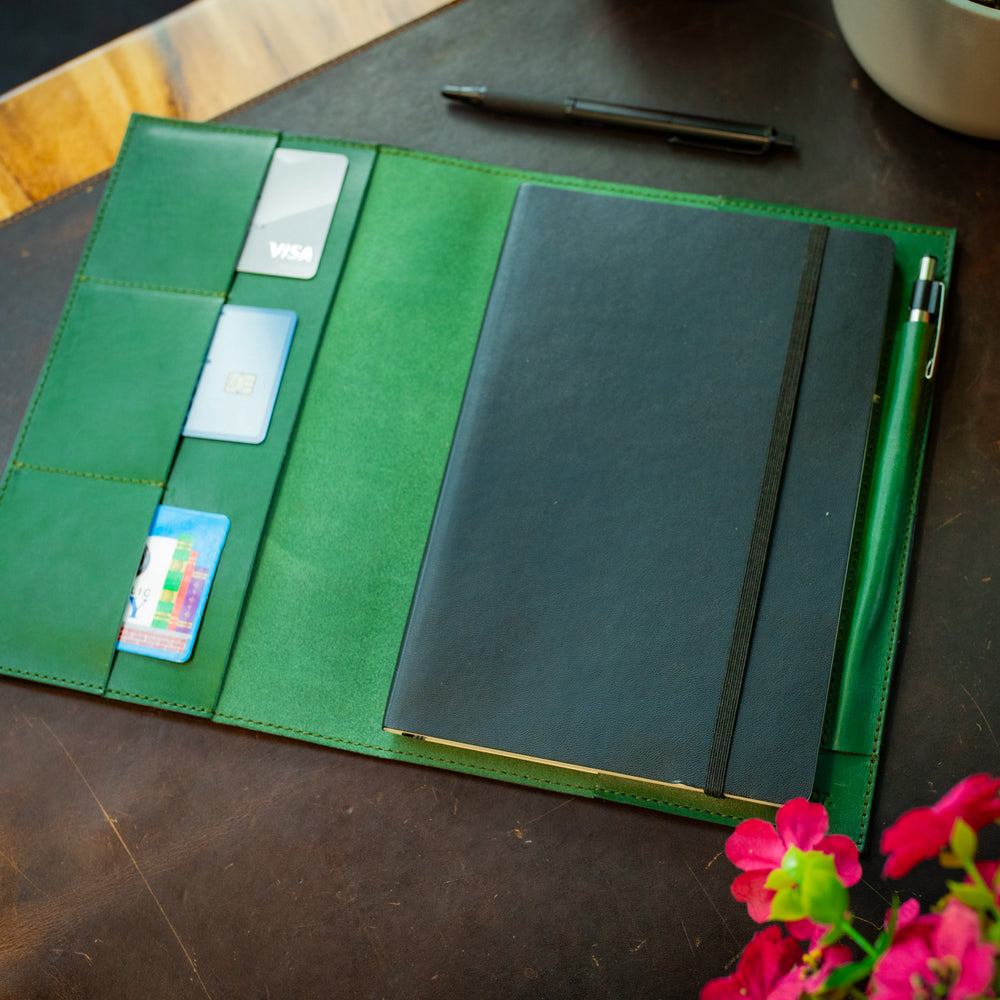 
                      
                        Leather Journal Folio Leuchtturm1917 - Emerald Green
                      
                    