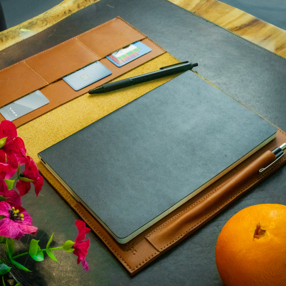 
                      
                        Leather Journal Folio Leuchtturm1917 - Natural
                      
                    