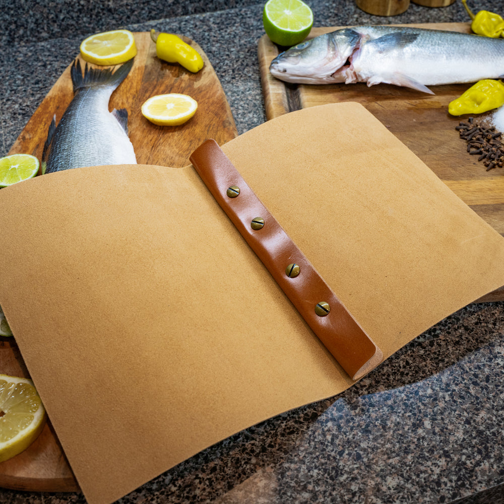 
                      
                        Mexican Leather Simple Menu Cover - Natural
                      
                    