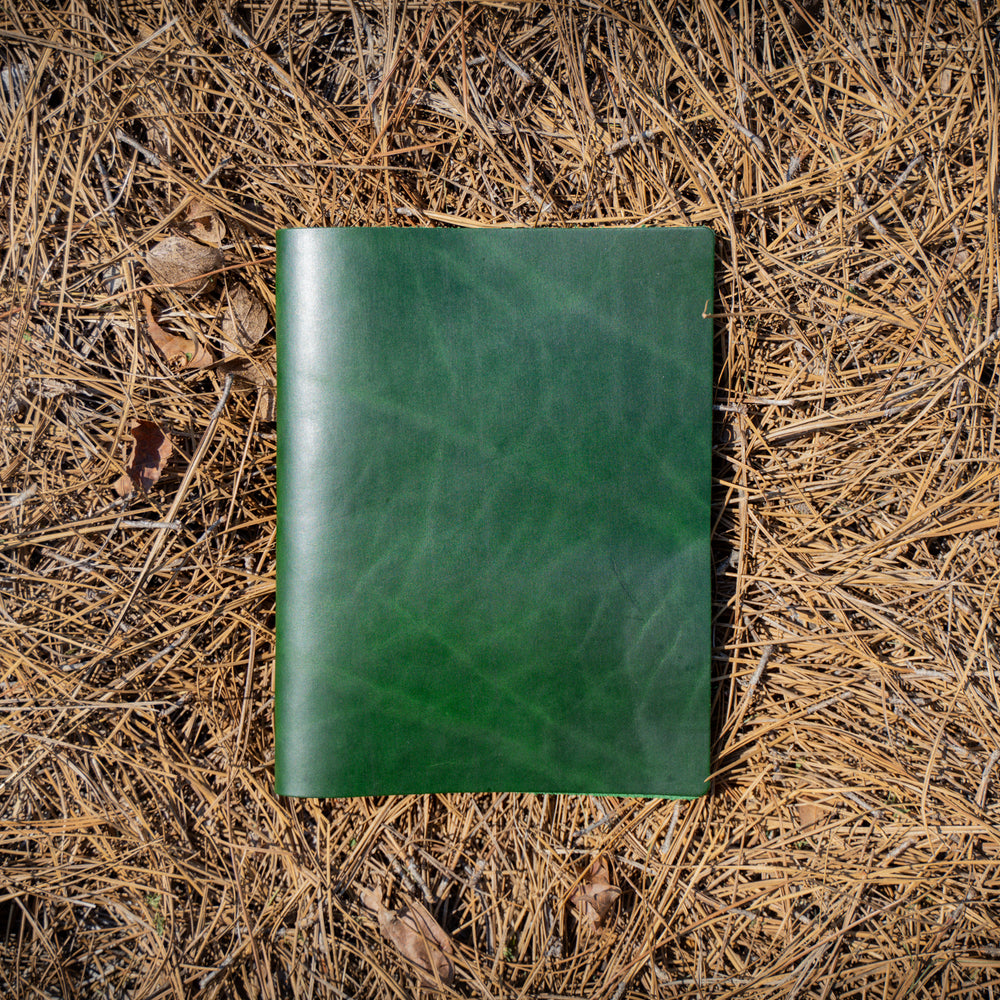
                      
                        Milwaukee Leather Simple Menu Cover - Green Moss
                      
                    