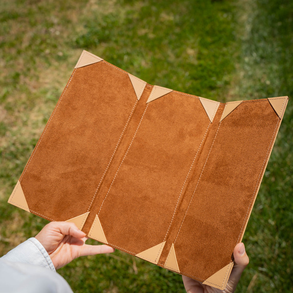
                      
                        Italian Leather Trifold Menu Cover - Cream
                      
                    