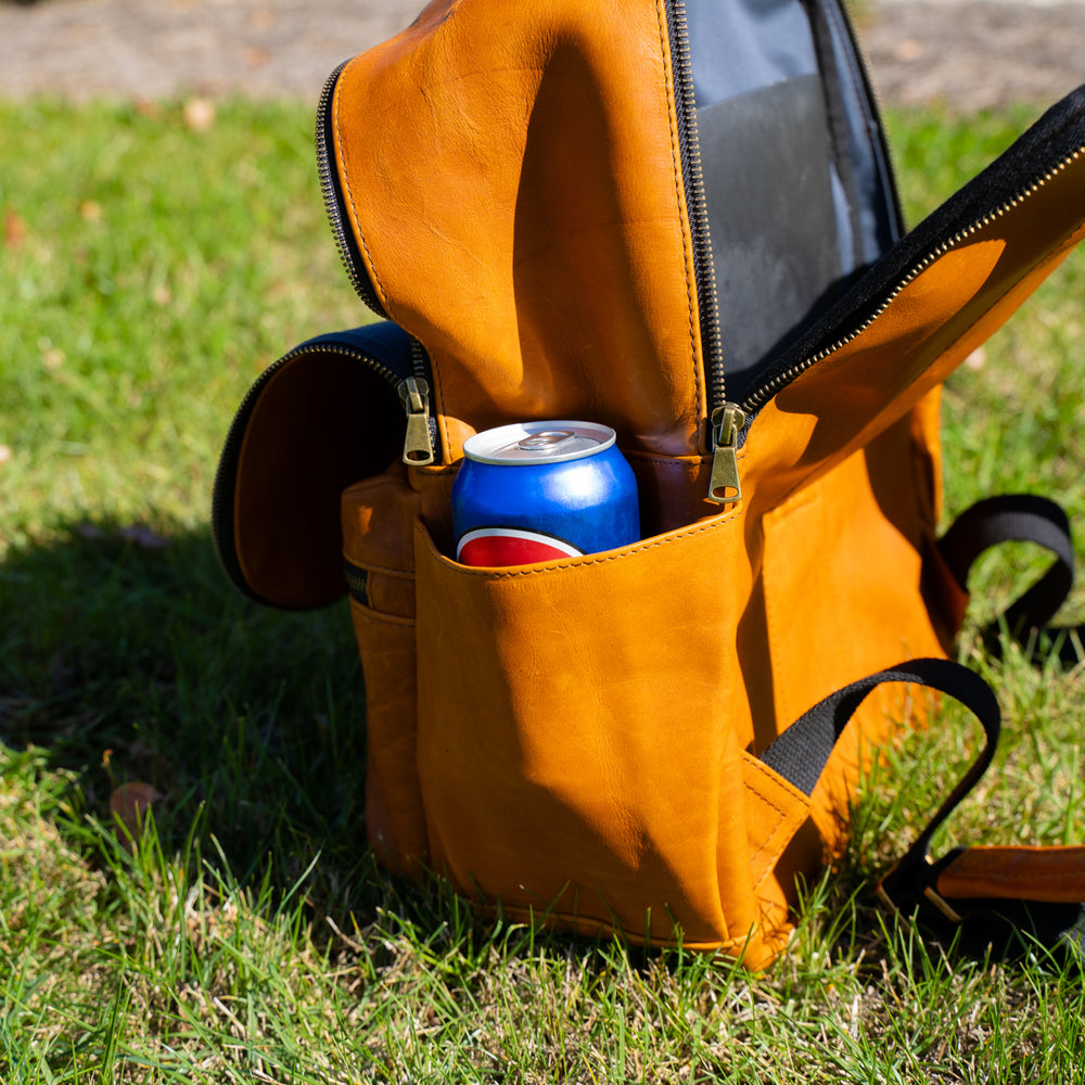 
                      
                        Milwaukee Leather Backpack Urban for Man - Natural
                      
                    