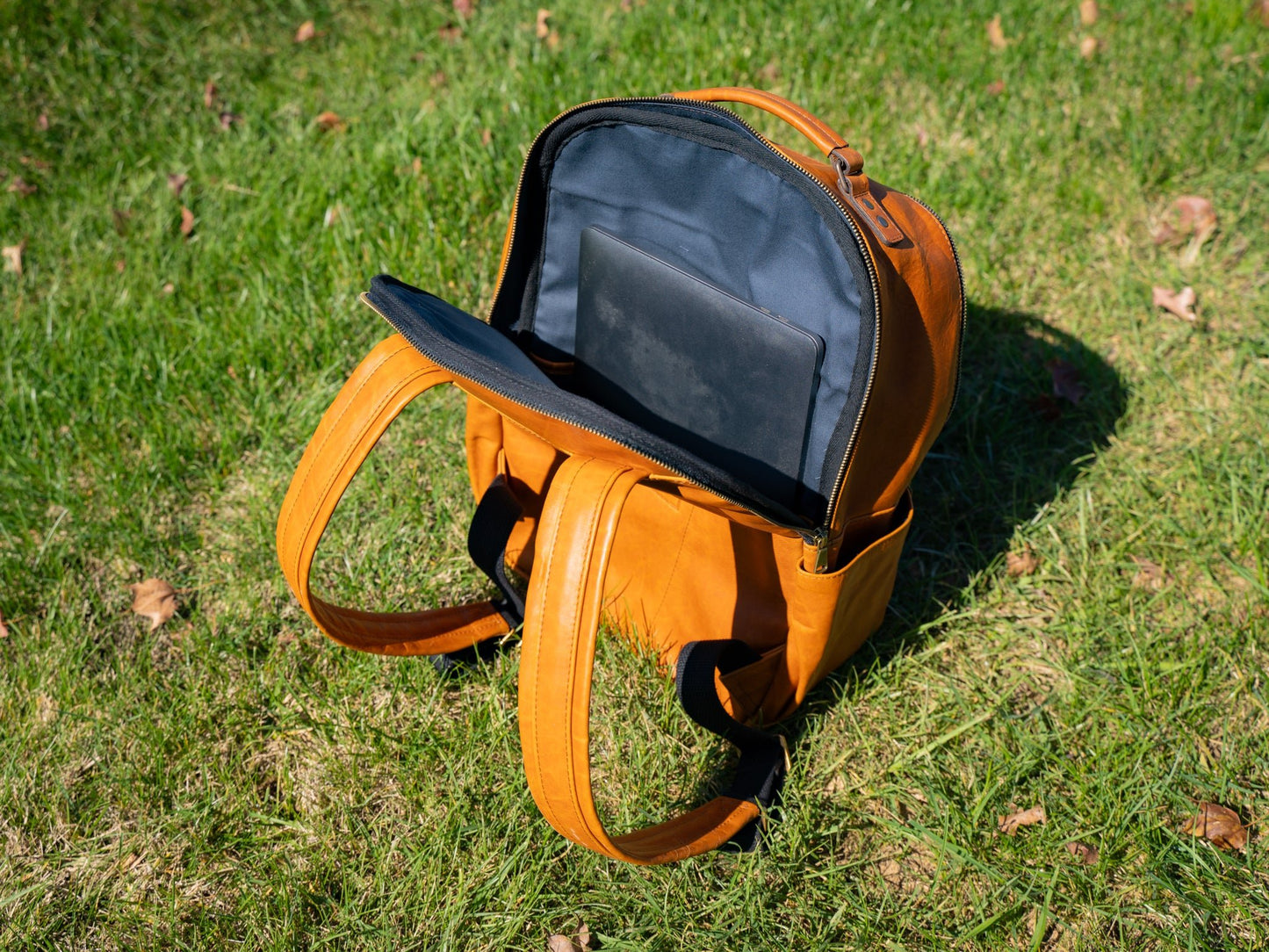 Milwaukee Leather Backpack Urban - Natural | Made in USA Milwaukee Leather Backpack Urban - Natural | Made in USA