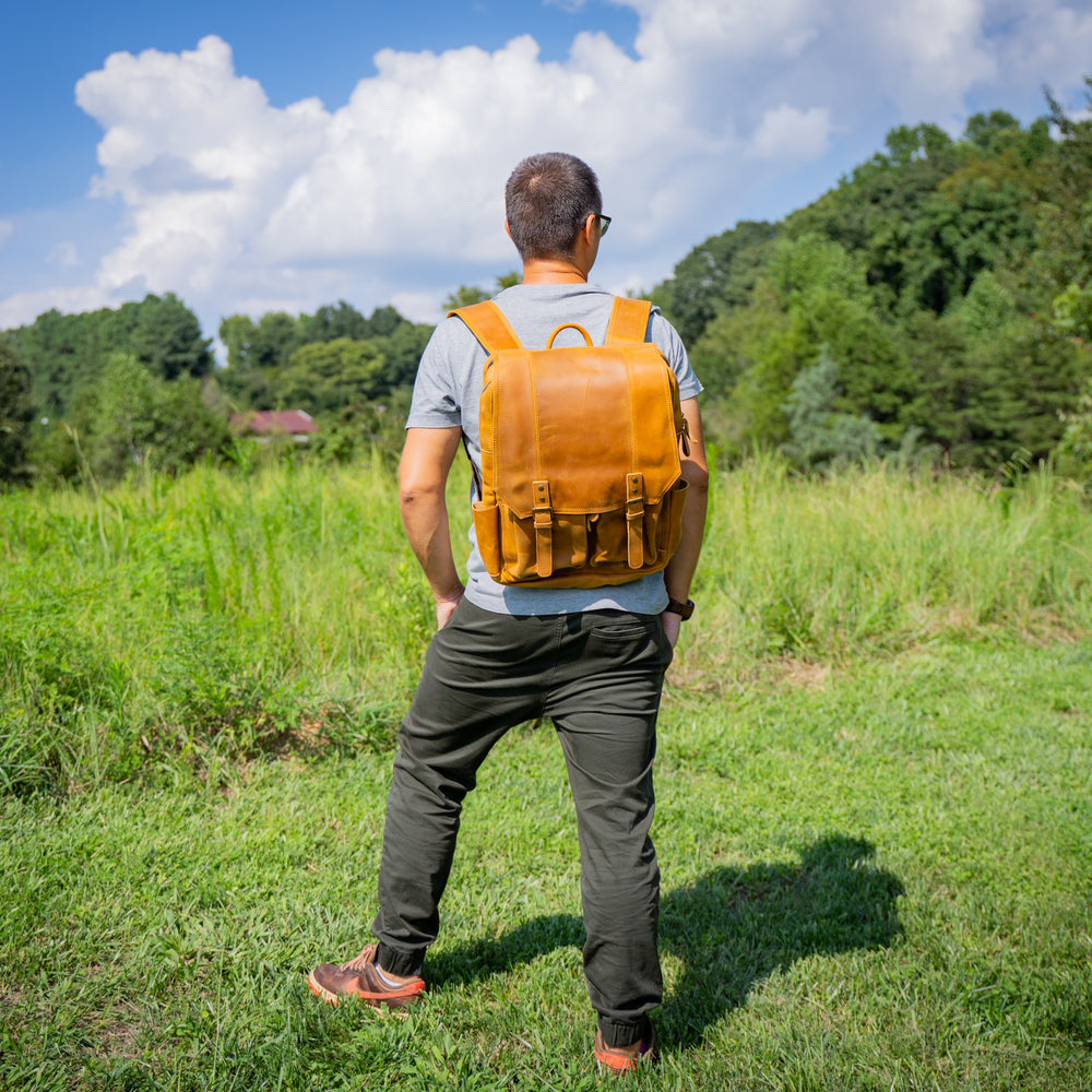 Crazy Horse Leather Backpack Voyager - Wheat