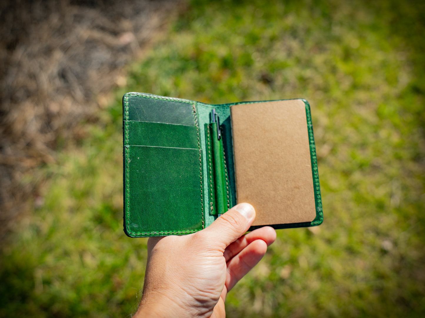 Milwaukee Leather Journal Wallet 3.0 with Pen XS - Emerald Green