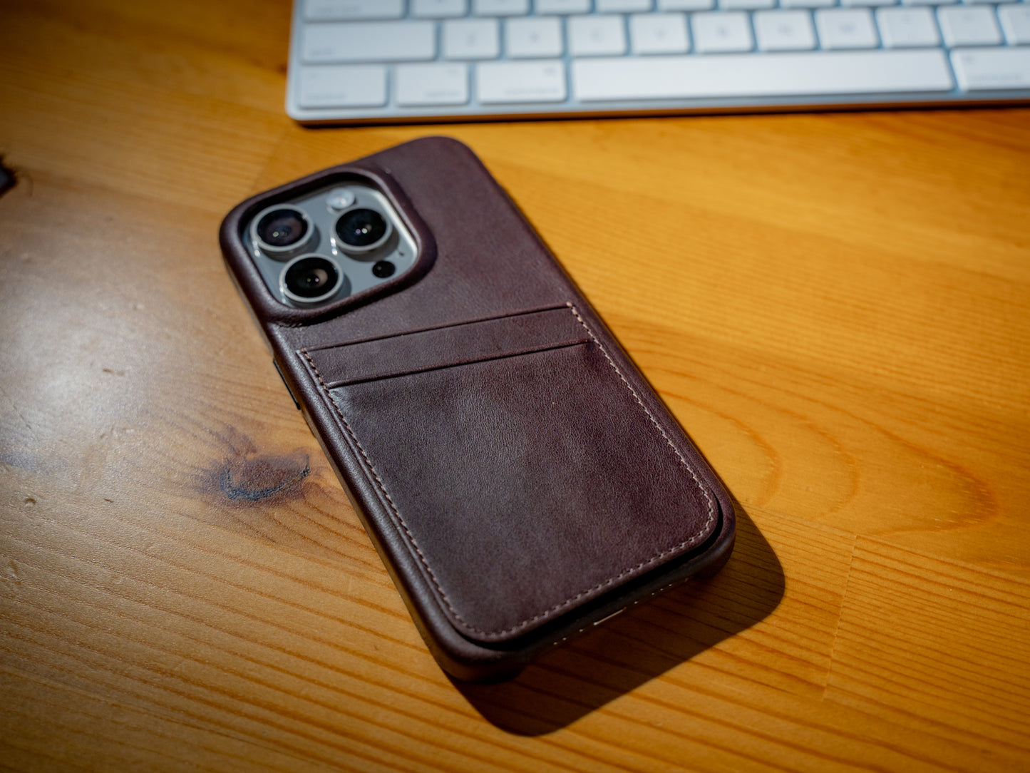 iPhone 16 Leather Case with Pockets - Dark Brown