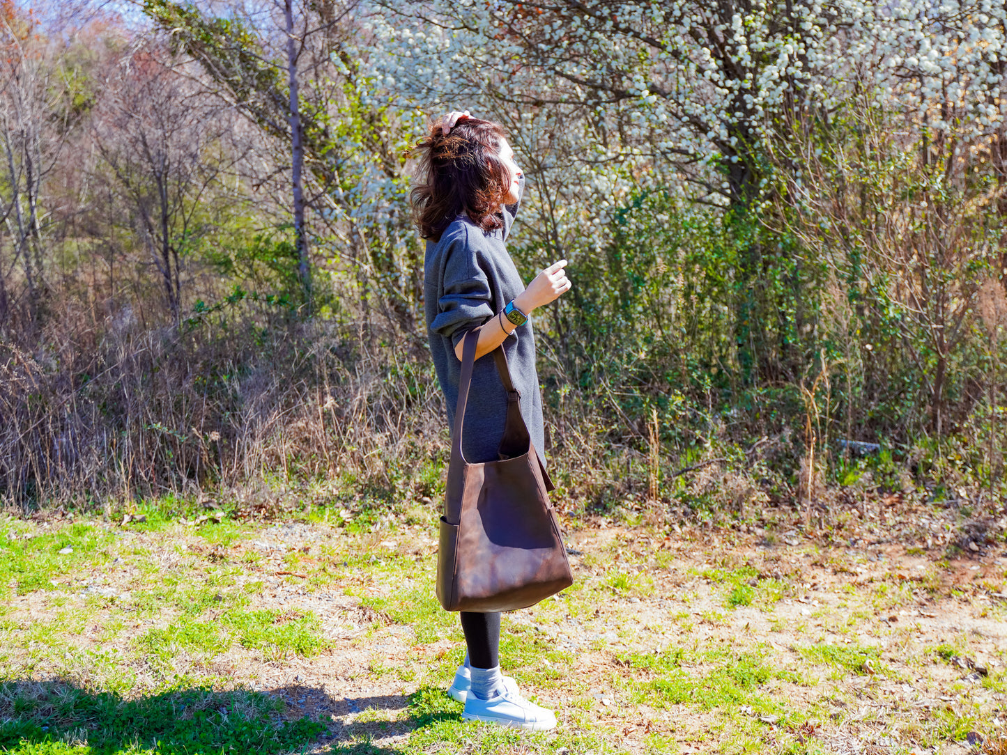 Leather Bell Tote Bag - Brown Nut