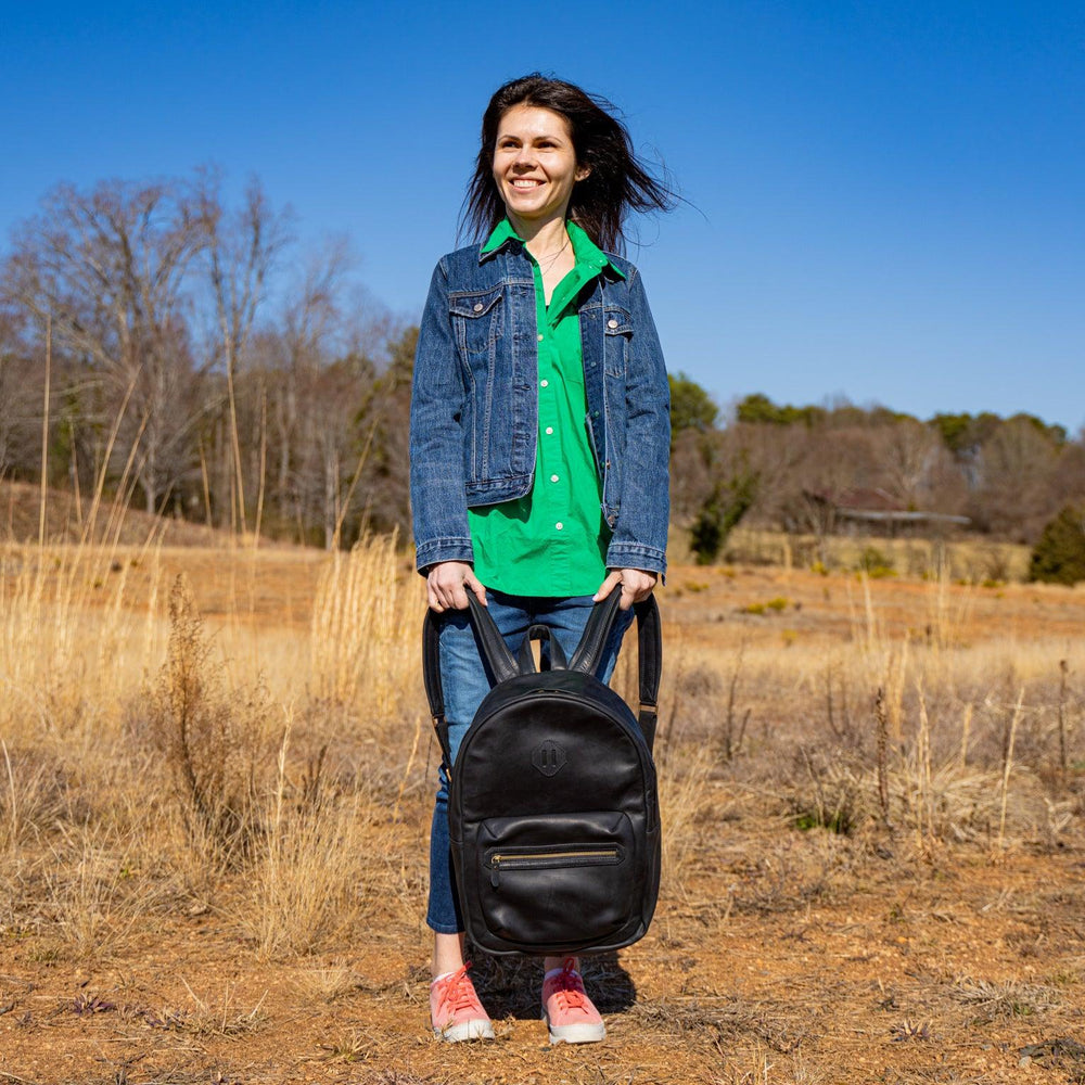 
                      
                        Crazy Horse Leather Backpack City Black for Woman Backpacks - olpr.
                      
                    