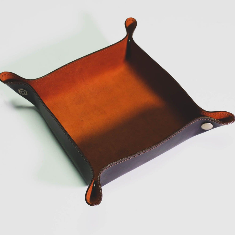 
                      
                        Milwaukee Leather Key Tray - Black Tray - olpr.
                      
                    