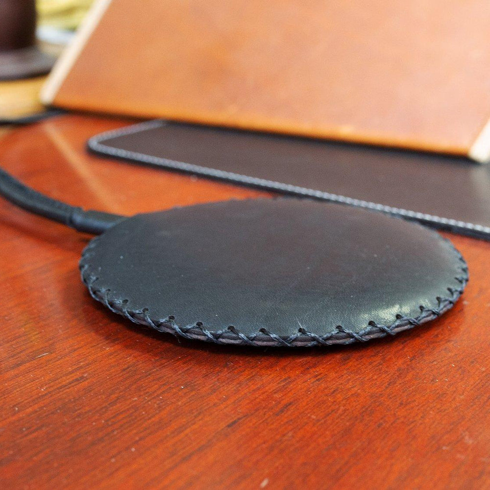iPhone / Galaxy Leather Wireless Charger - Black Charger - olpr.