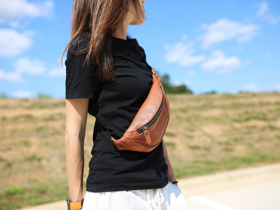 Buy Sassora Genuine Premium Leather Brown Belt Bag Waist Bag (M) Online