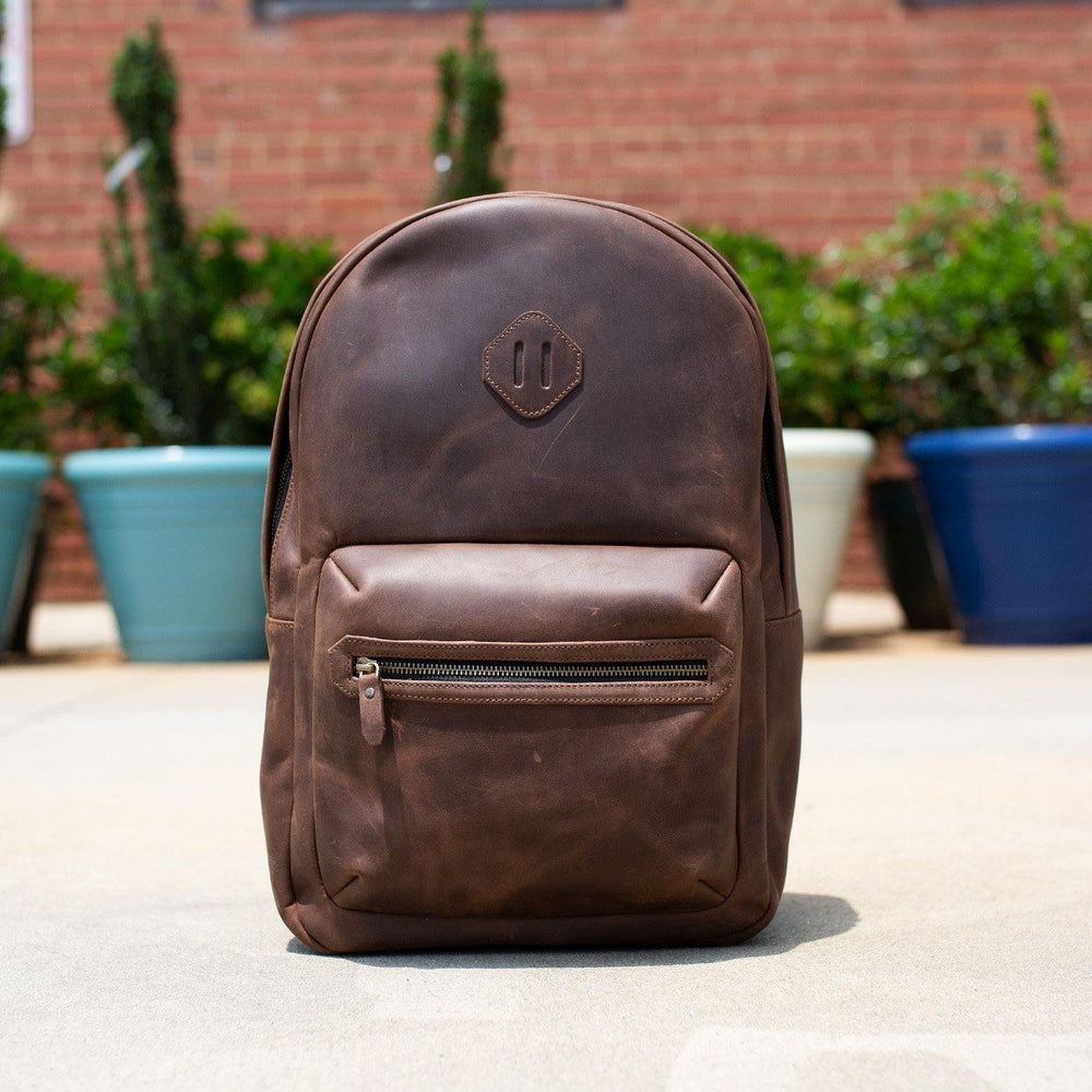 
                      
                        Crazy Horse Leather Backpack City - Brown Backpack - olpr.
                      
                    