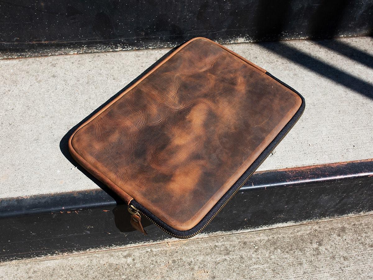 Milwaukee Leather Macbook Case - Chocolate Macbook Case - olpr.