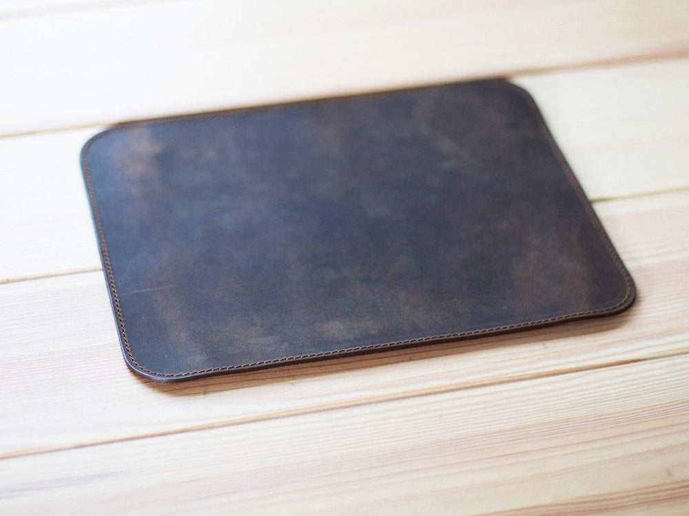 
                      
                        Leather Mouse Pad Milwaukee - Chocolate Desk Pad - olpr.
                      
                    